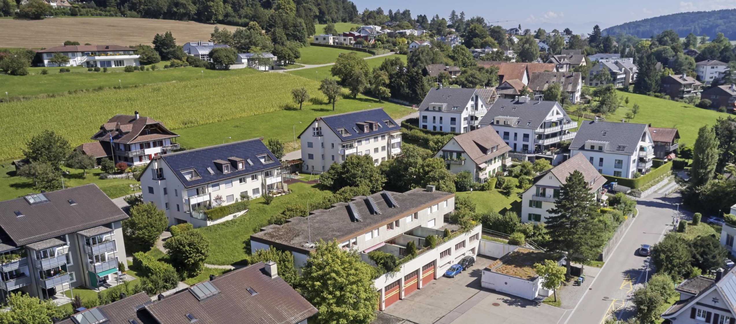 Property with major potential in a central location in Zumikon ZH