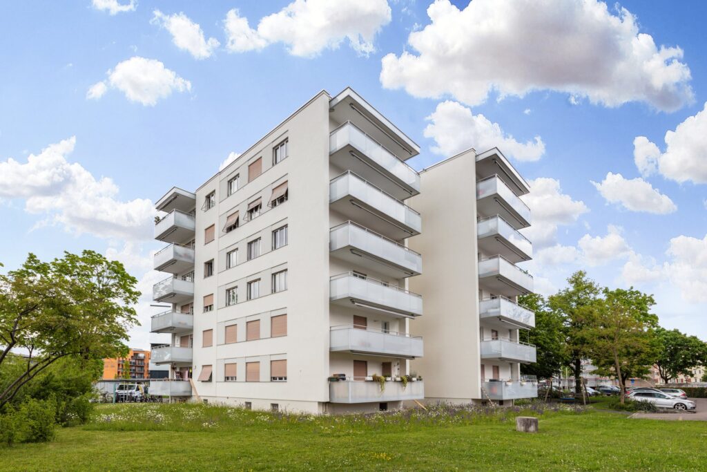 Portfoliobereinigung in Uster, Aussenansicht Mehrfamilienhaus